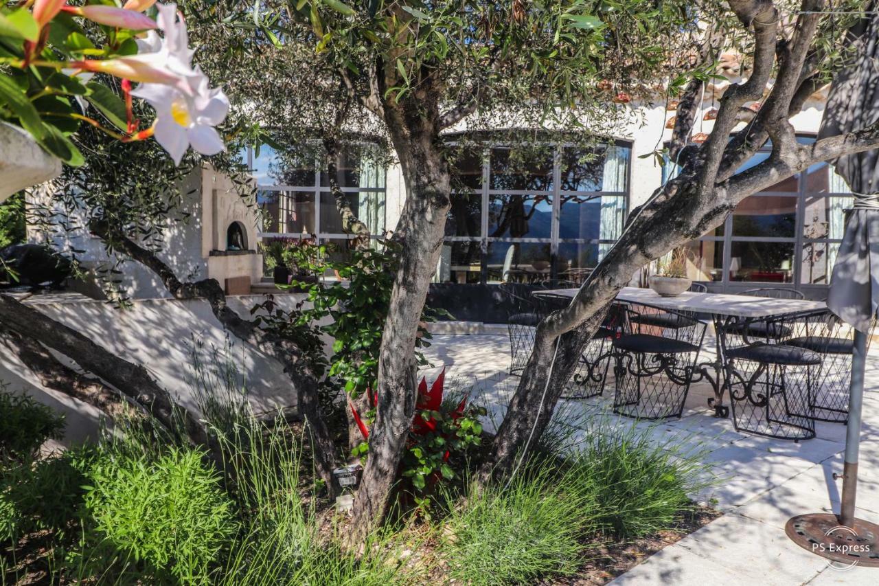 Готель Mas De Provence En Riviera La Roquette-sur-Var Екстер'єр фото